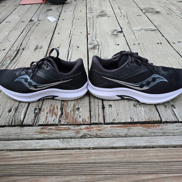 Saucony Men's Axon Road Running Shoe Black 11.5D - Picture 6 of 10